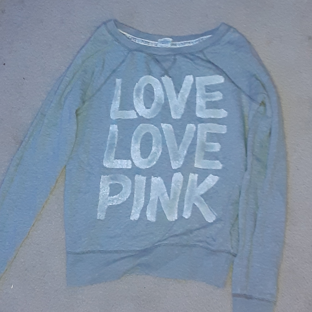 white and grey long sleeve